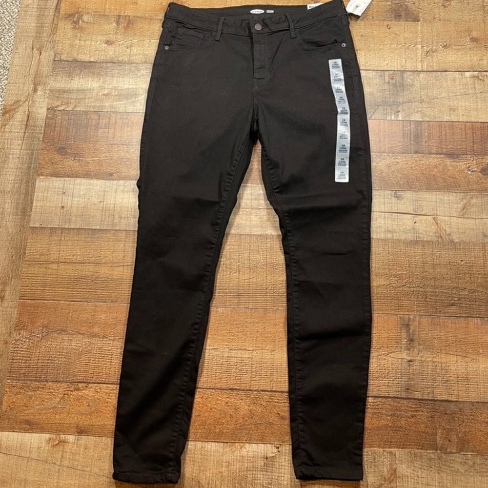 NWT Old Navy Black Super Skinny Jeans size 16L